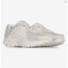NIKE vomero